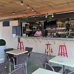Mobil Confortable Avec Terrasse Pour 5 Personnes - Api-1-52-1161 Laurens