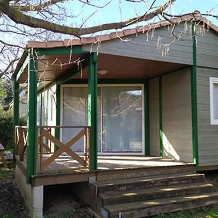 Campingplads Mobil Confortable Avec Terrasse Pour 5 Personnes - Api-1-52-1161 *